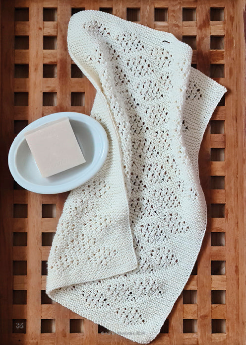 "Retstrikkede hulmønstre - inspireret af Shetland Lace"