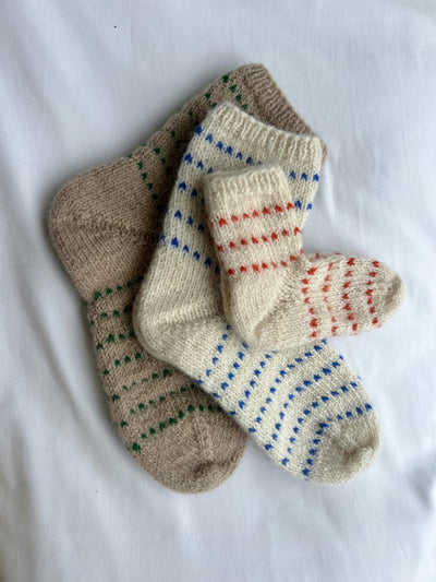 486 Dado prikkesokker | Rauma enkeltmønster