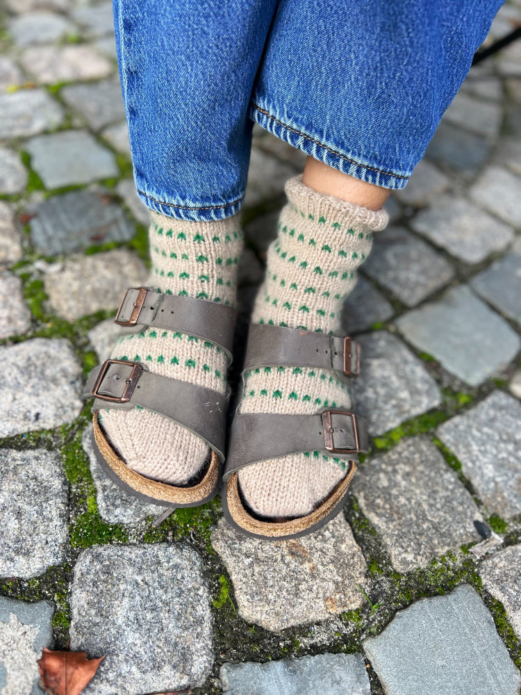 486 Dado prikkesokker | Rauma enkeltmønster