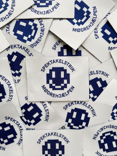 Spektakelstrik label | Spektakelstrik x Mødrehjælpen 😊