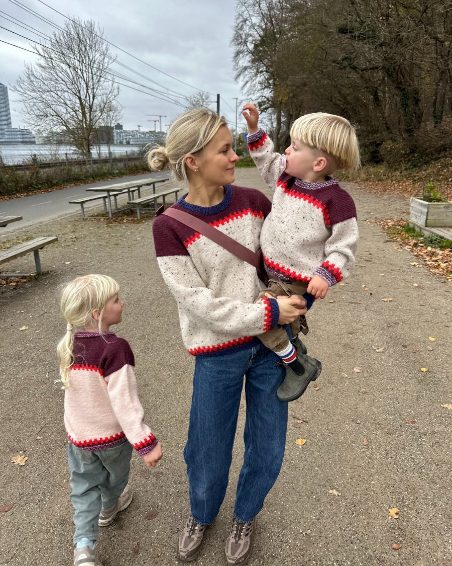 Cross Sweater ⎮ PetiteKnit