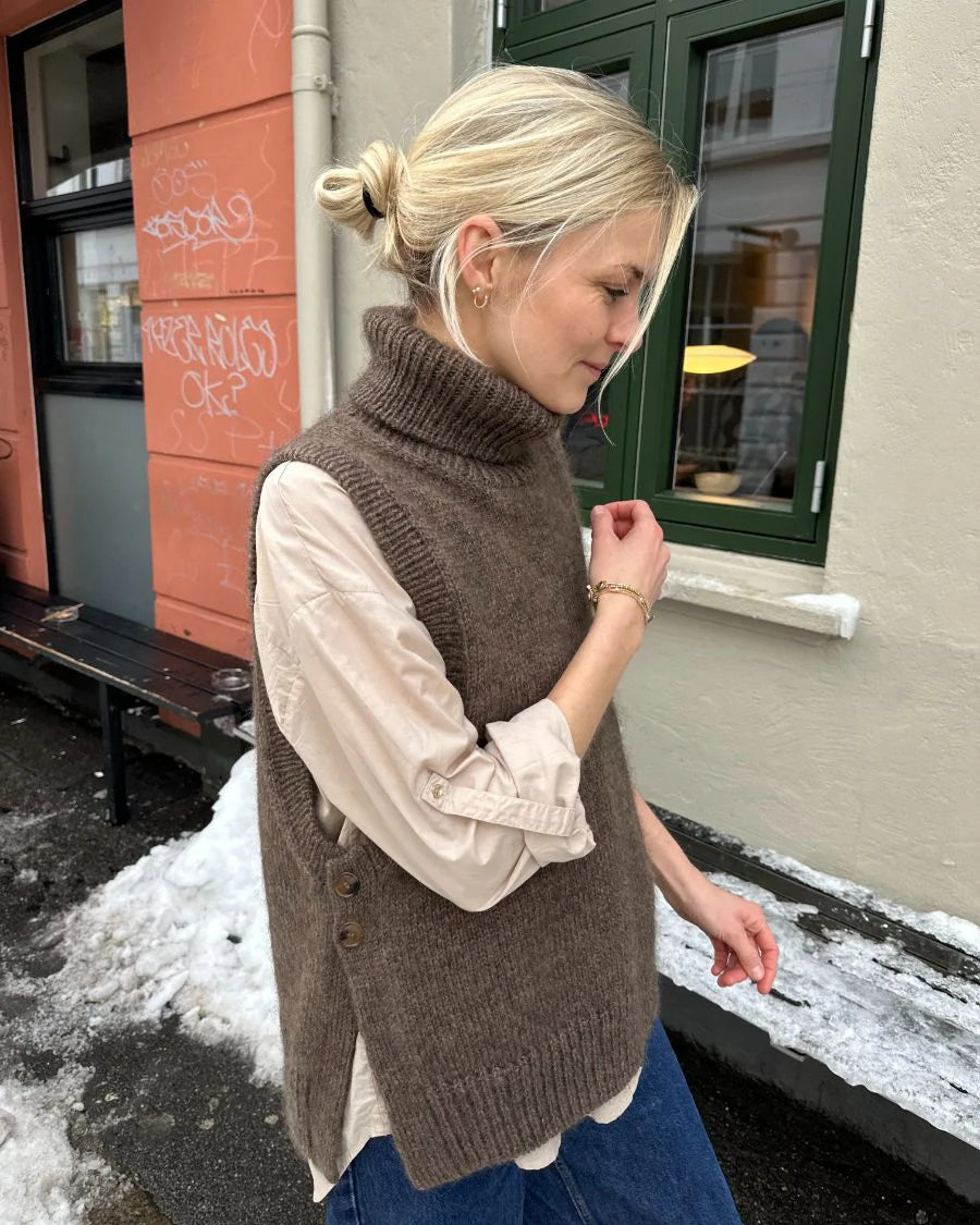 Lulu Slipover- Chunky Edition ⎮ PetiteKnit