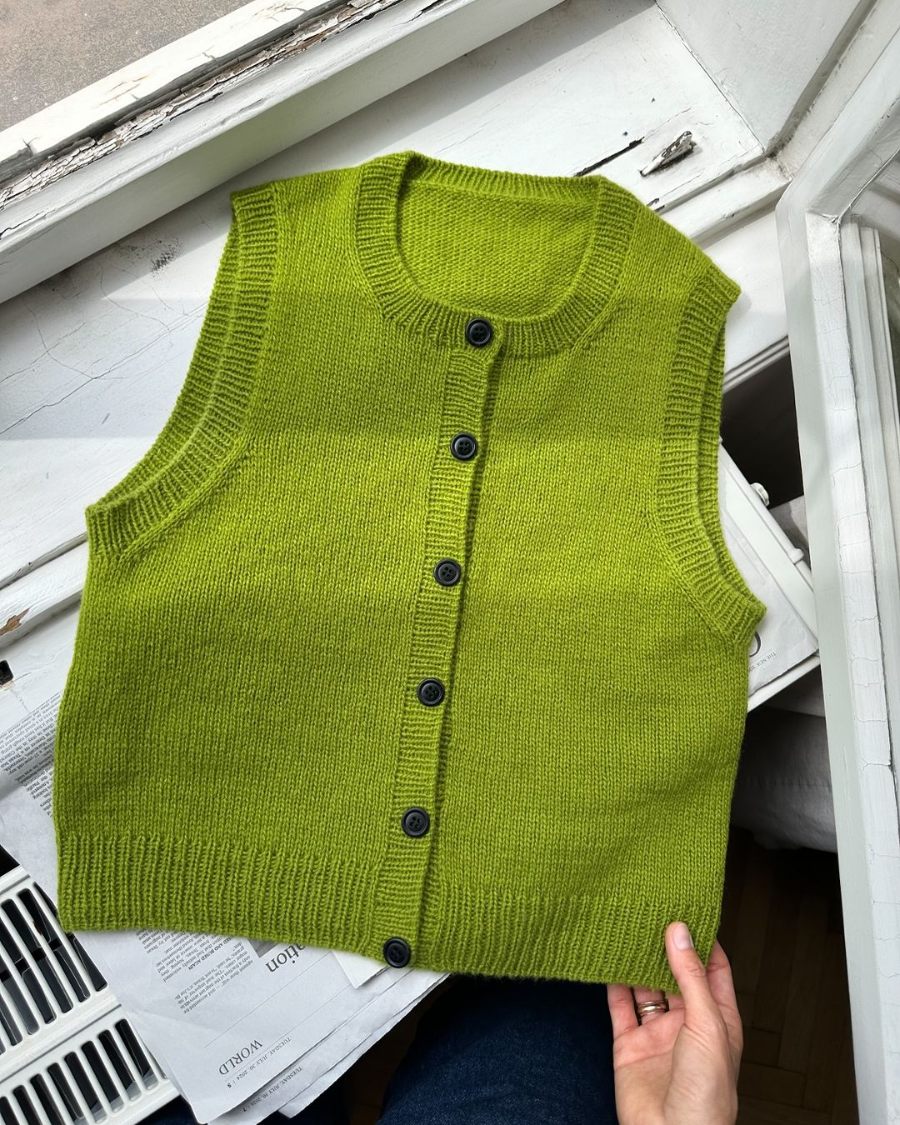 Maggie Vest ⎮ PetiteKnit