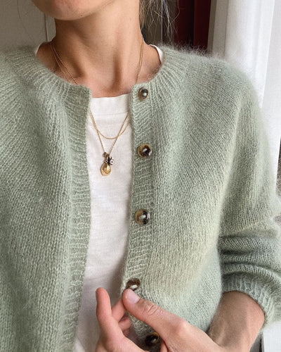 Novice Cardigan ⎮ PetiteKnit