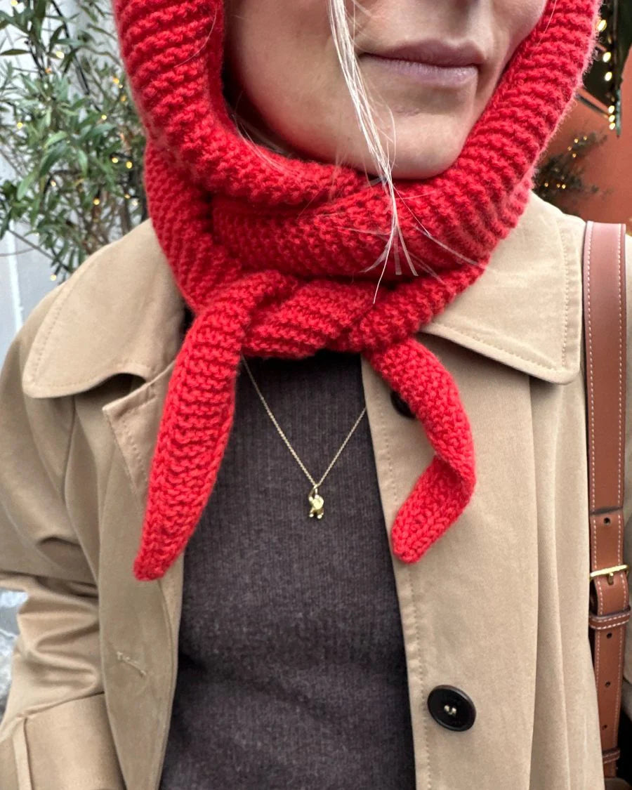Sophie Hood⎪ PetiteKnit