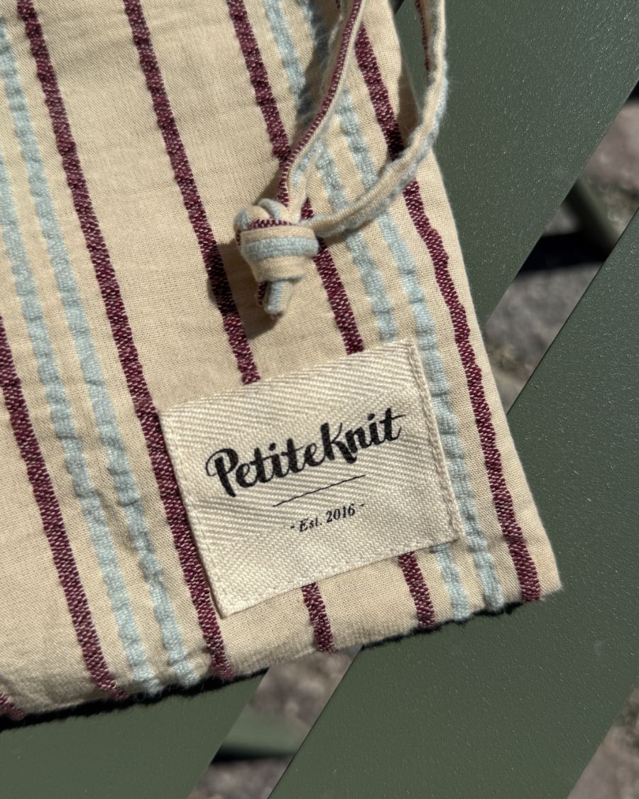 PetiteKnit | Knitter's String Bag - Seersucker Twin Stripe